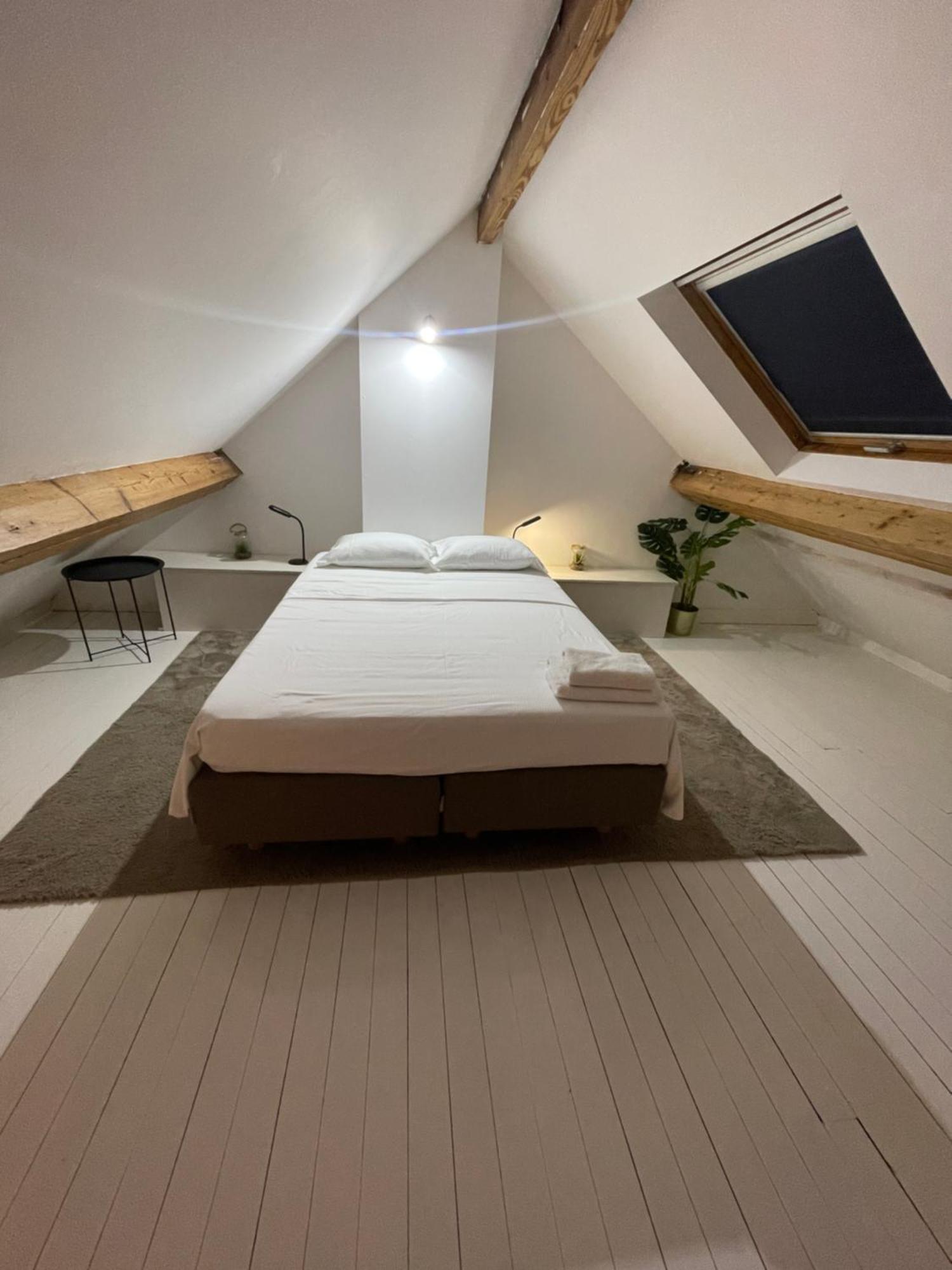 Апартаменти Attic European Quarter Брюссель Екстер'єр фото